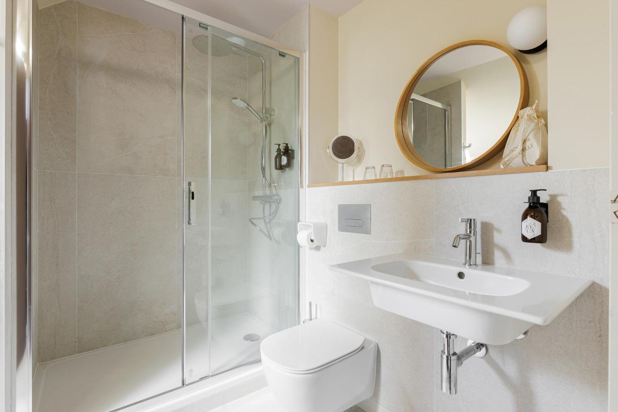 Hotel Cloitre - Entree Autonome, Reception En Ligne - Encore Mieux ออร์เลออง ภายนอก รูปภาพ
